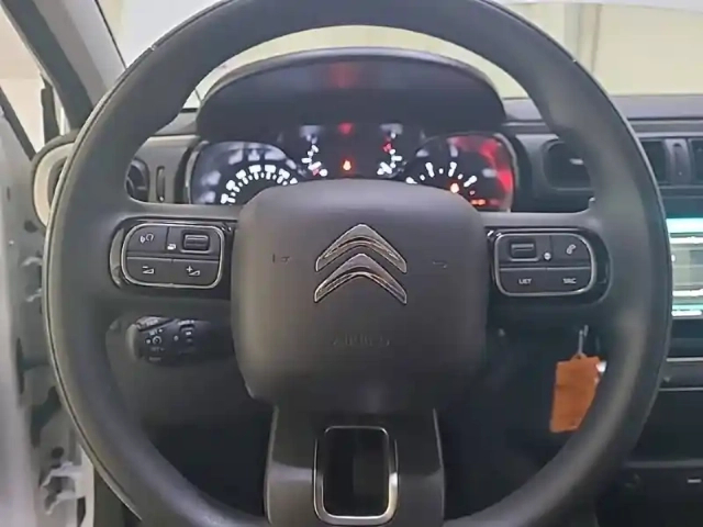Citroën C3 bluehdi 100 s&amp;s bvm6 — photo 9