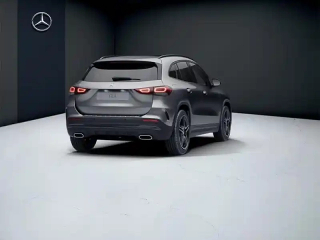Mercedes Gla 250 e amg line — photo 20