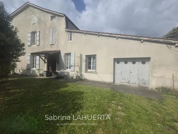 EXCLUSIVITÉ - MAISON DE VILLE À RÉNOVER