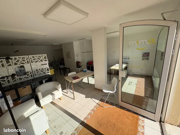 Local commercial à vendre sur Brignais