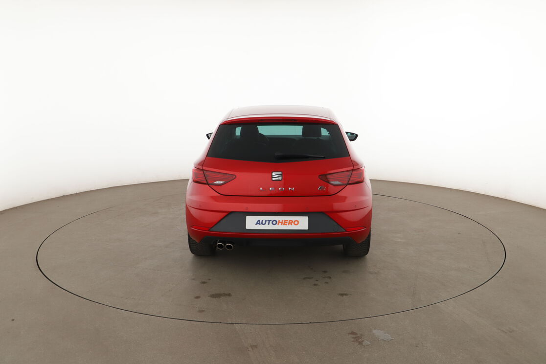 Seat Leon 2.0 TDI FR — photo 4