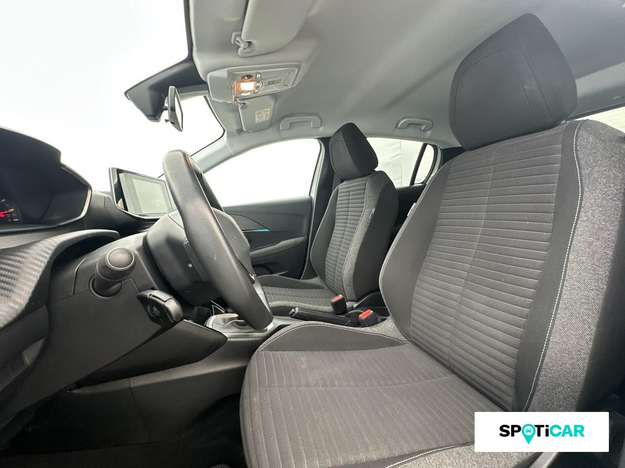 Peugeot 208 1.2 puretech 100ch s&s style 118g — photo 9