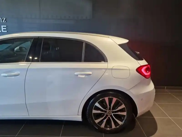 Mercedes Classe A 180 d style line — photo 33