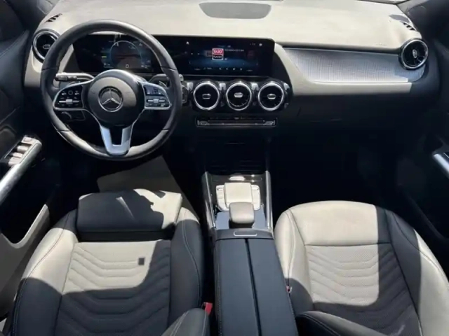 Mercedes Gla 250 e progressive line — photo 9