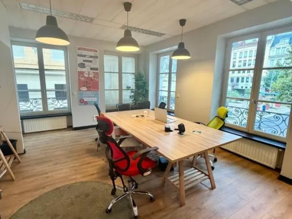 BUREAUX A VENDRE