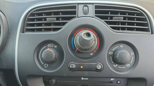Renault Kangoo 1.5 Blue dCi 115 - Extra R-Link – 2020 – 119000 km – Diesel – Boîte Manuelle — photo 8