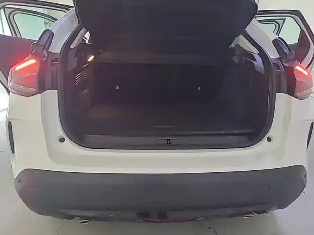 Citroën C4 puretech 130 s&amp;s eat8 — photo 6