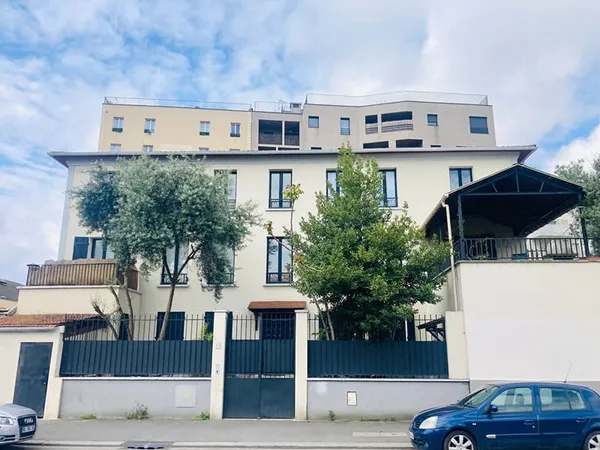 IVRY SUR SEINE - APPARTEMENT 3 PIECES - 56 m²