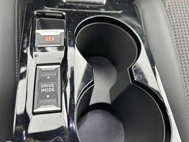 Peugeot 2008 puretech 130 s&amp;s eat8 — photo 46