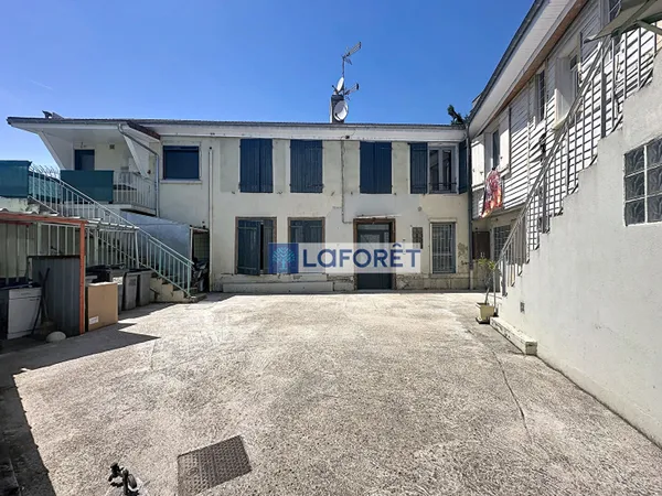 Immeuble de rapport 11 pièces 277 m²