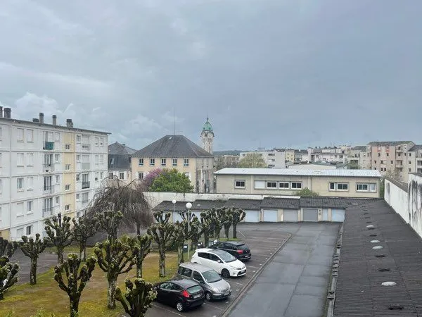 Quartier Gare- Type 5 - 3 ch- Double séjour - 74 m2- Limoges