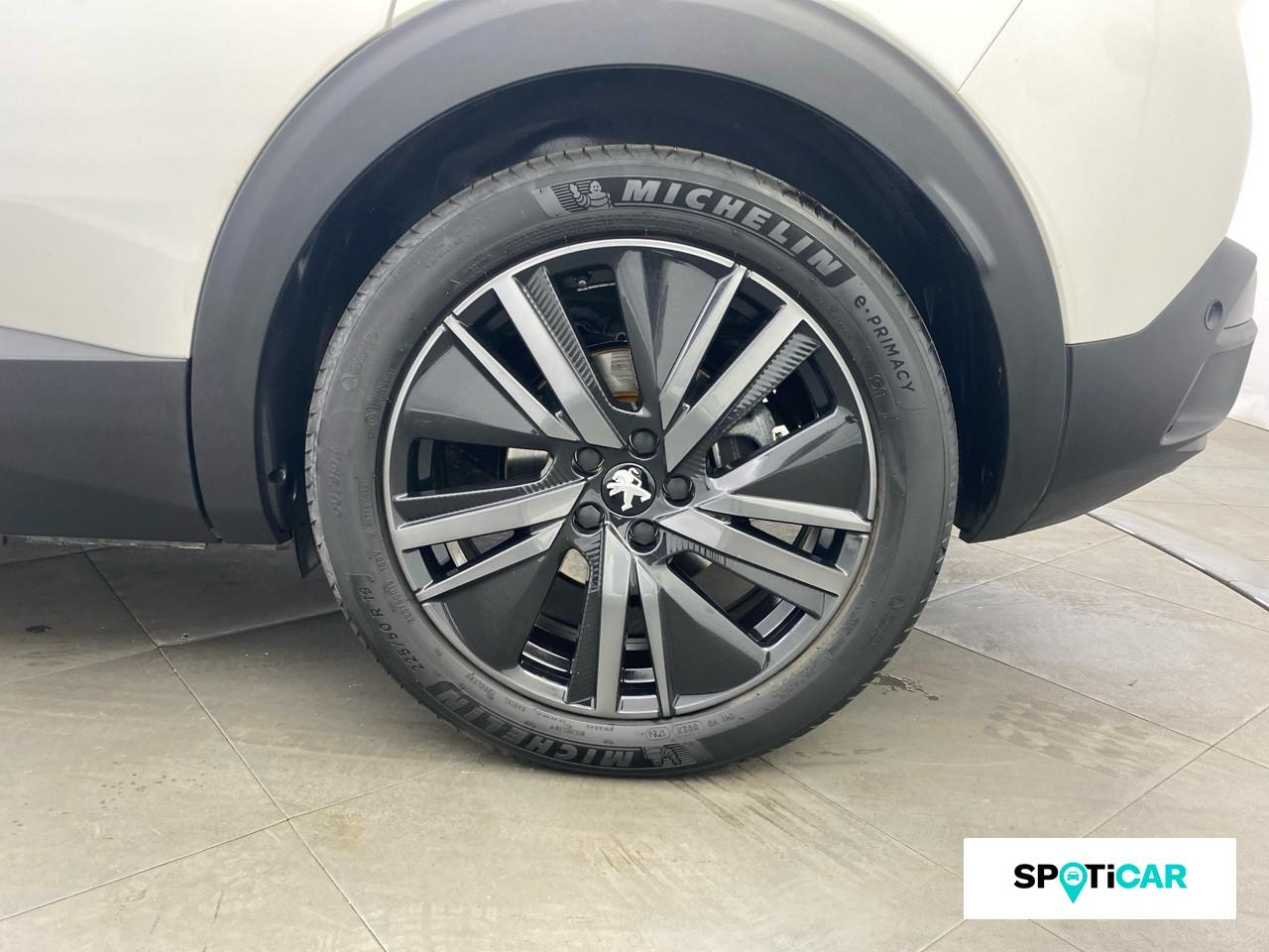 Peugeot 3008 hybrid 225ch gt e-eat8 — photo 11
