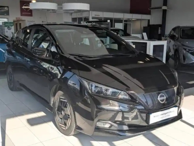 Nissan Leaf 150ch 40kwh acenta 22 — photo 9