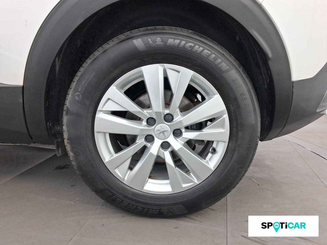 Peugeot 3008 1.2 puretech 130ch s&s style eat8 — photo 11