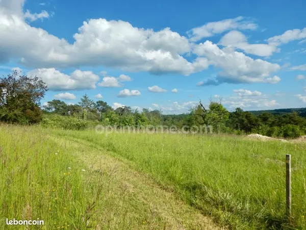 Terrain 1 500 m² Notre Dame De Sanilhac