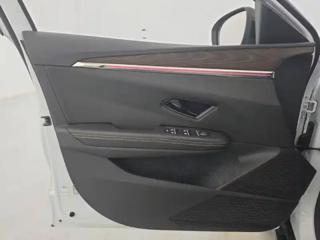 Renault Megane e-tech ev60 220 ch optimum charge — photo 397