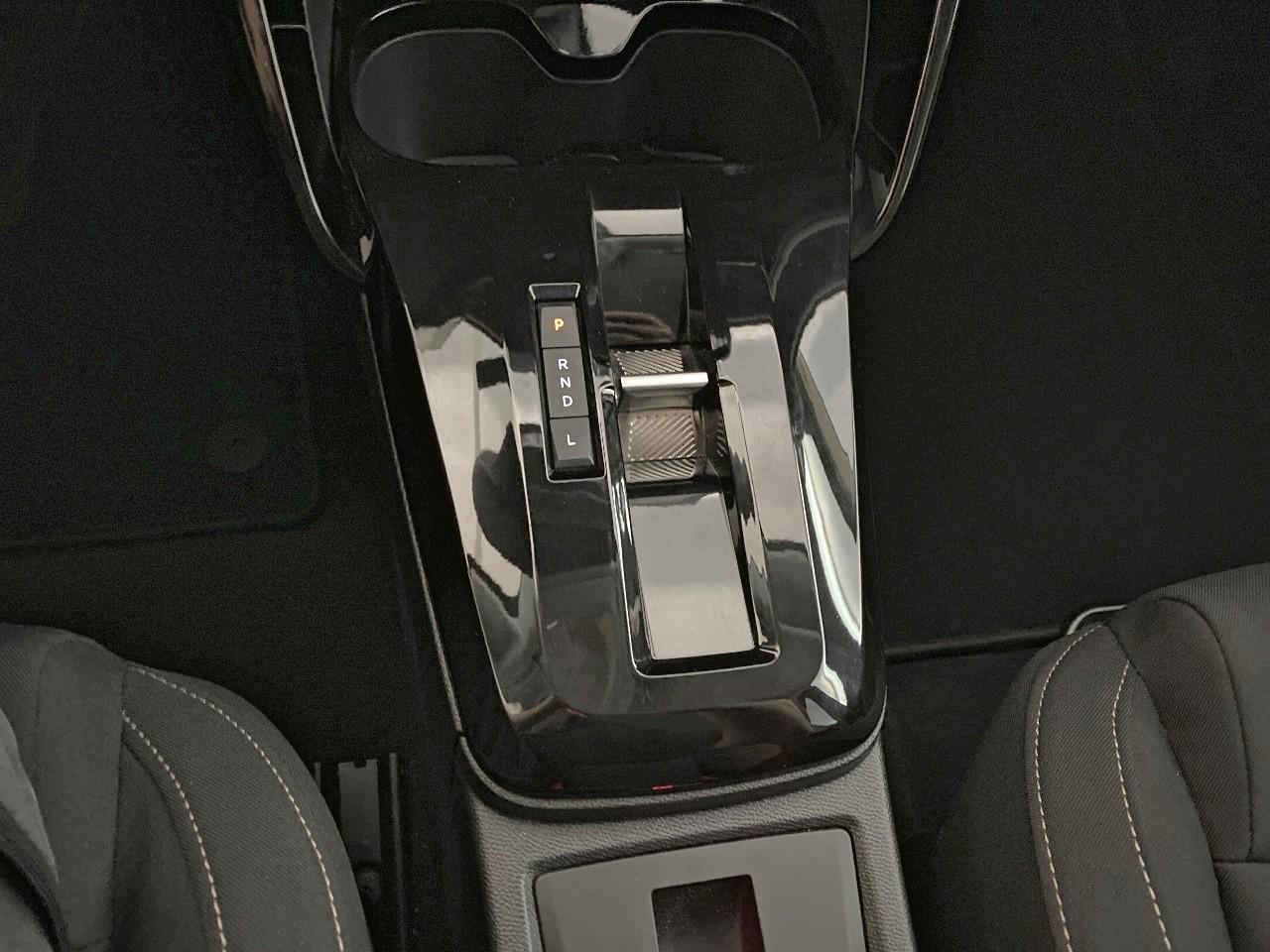 Citroën C3 Aircross hybride 145 ch aut plus — photo 17