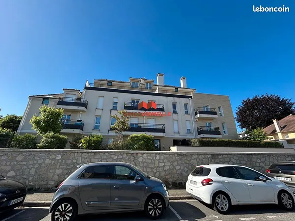 Studio 1 pièce 28 m²