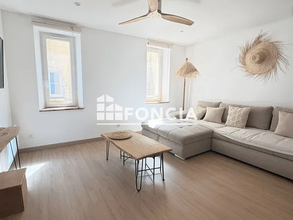 Appartement Location Hyères 2p 45m² 750€