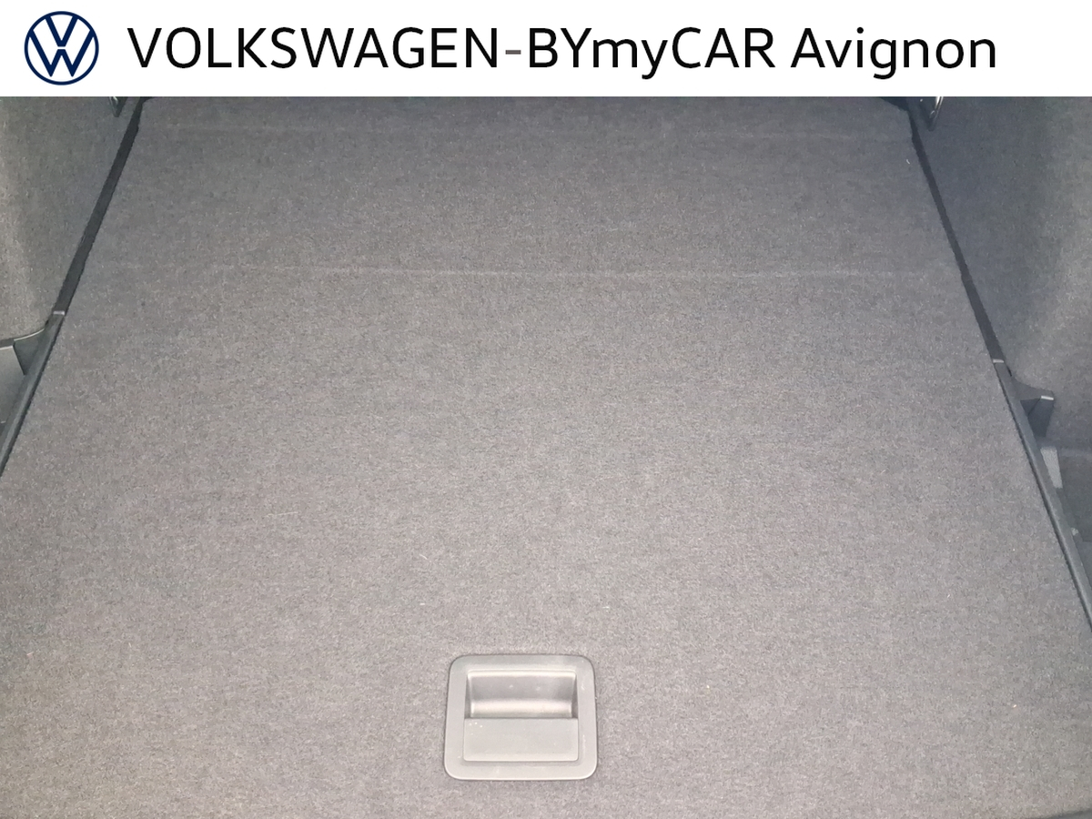 Volkswagen Golf SW 1.5 eTSI EVO2 116 DSG7 — photo 33