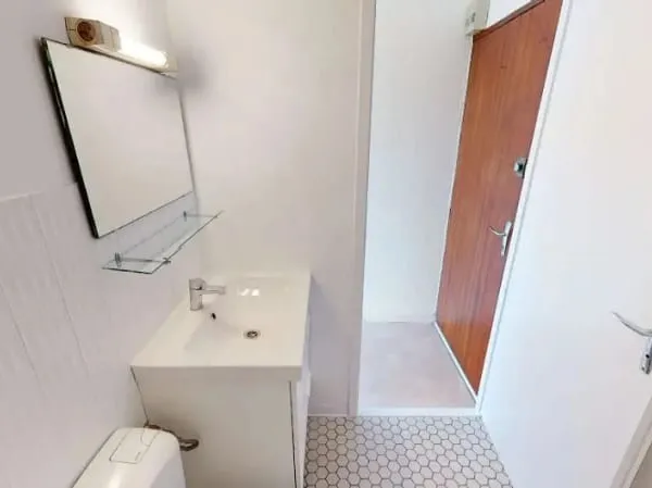 Studio 1 pièce 20 m²