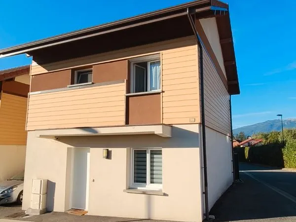 Maison T 5 /110 m² avec jardin et garage