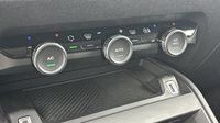 Citroen C4 BlueHDi 130ch S&S Shine EAT8 — photo 15