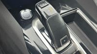 Peugeot 3008 1.5 BlueHDi 130ch S&S GT Line EAT8 — photo 14
