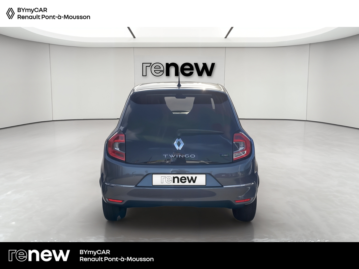 Renault Twingo III E-Tech — photo 4