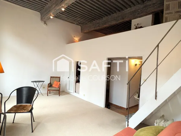 Appartement 2 pièces type loft à 2 pas de la Rotonde