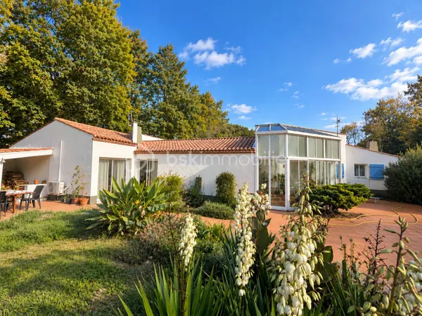 Maison 6 pièces 202 m²