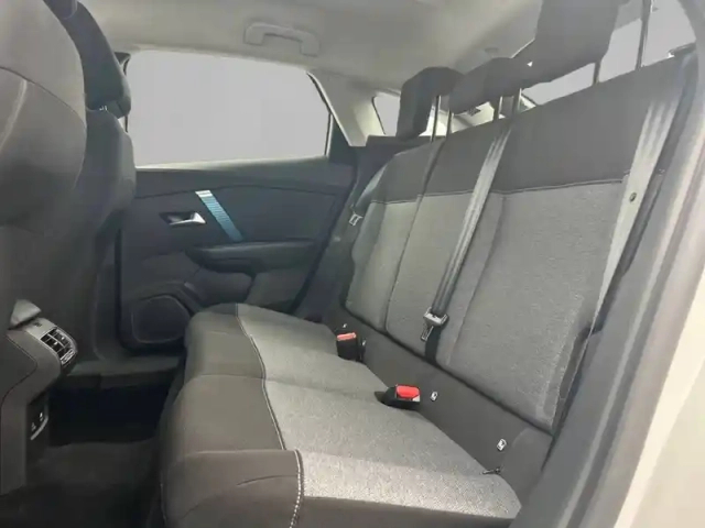 Citroën C4 e- 136 ch automatique — photo 32