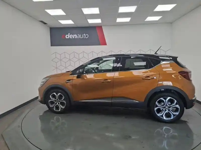 Renault Captur tce 90 — photo 8