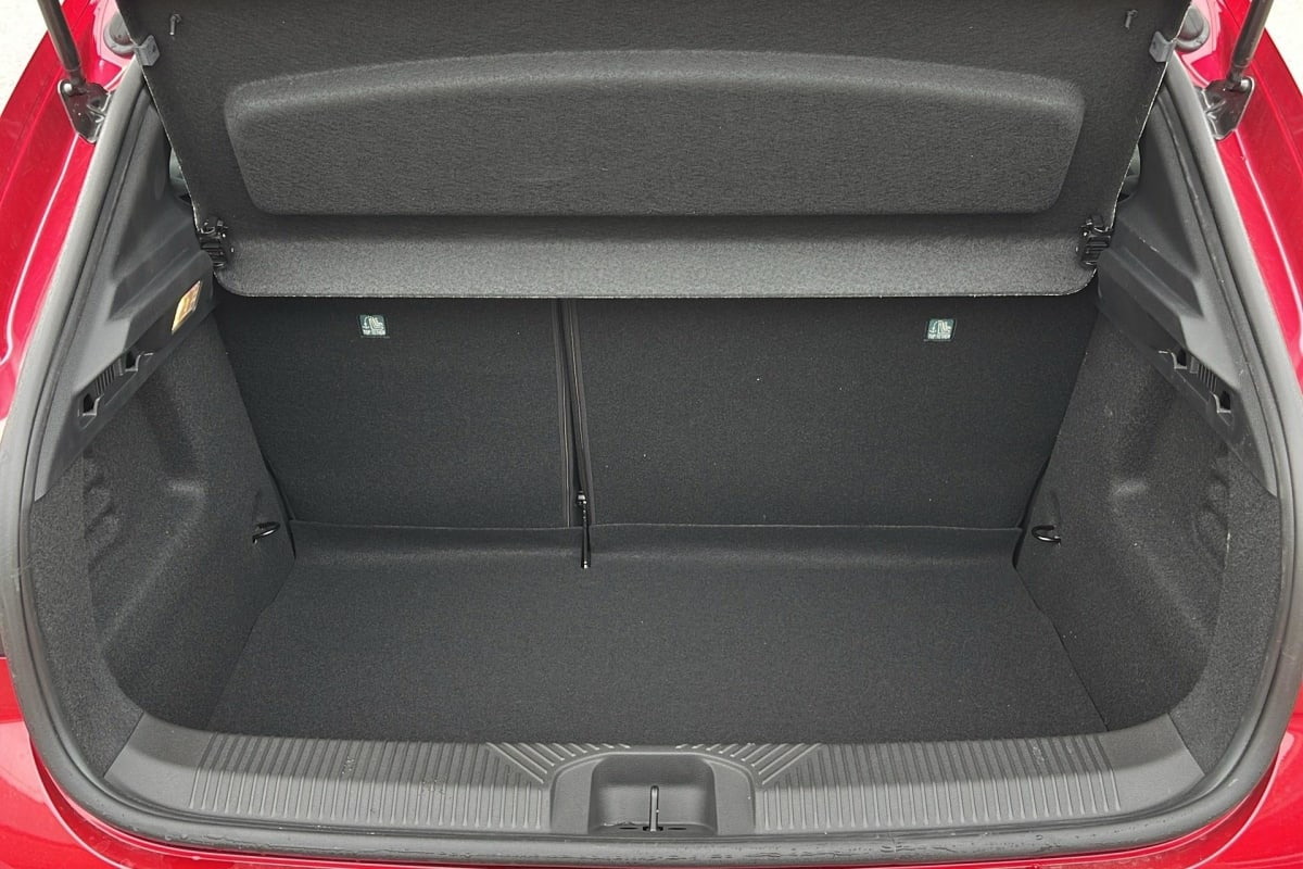 Renault Clio 6 — photo 11