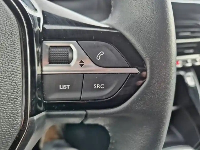 Peugeot 208 puretech 75 s&amp;s bvm5 — photo 15