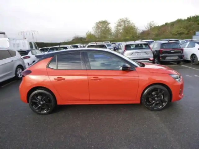 Opel Corsa 1.2 turbo 130ch gs line bva — photo 4