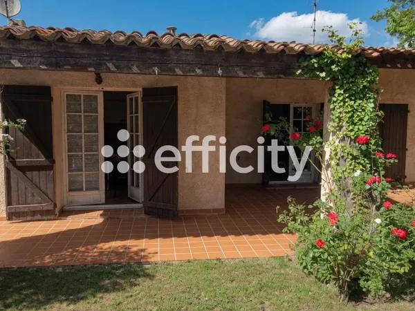 Maison 4 pièces 313 m²
