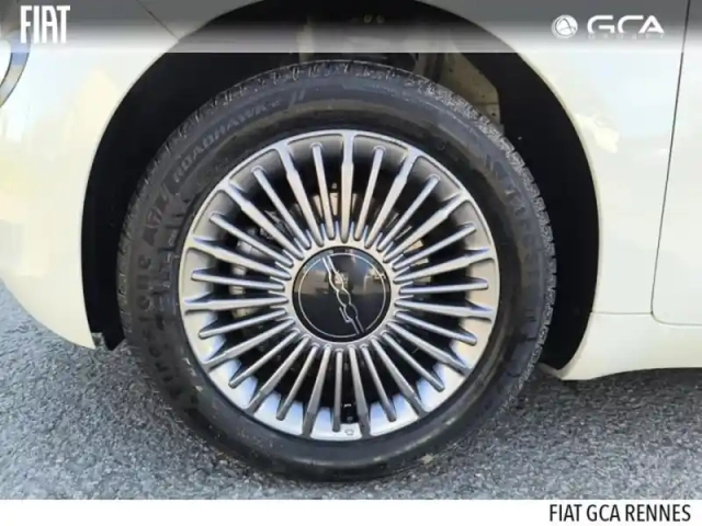 Fiat 500 e 118ch icône — photo 4