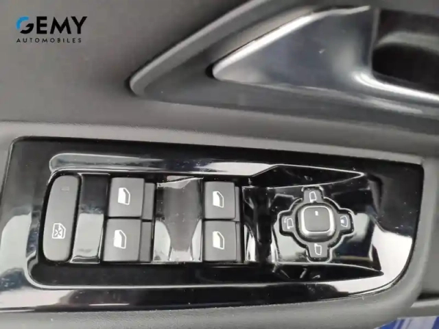 Citroën C5 x hybride rechargeable 225 s&amp;s e-eat8 — photo 12