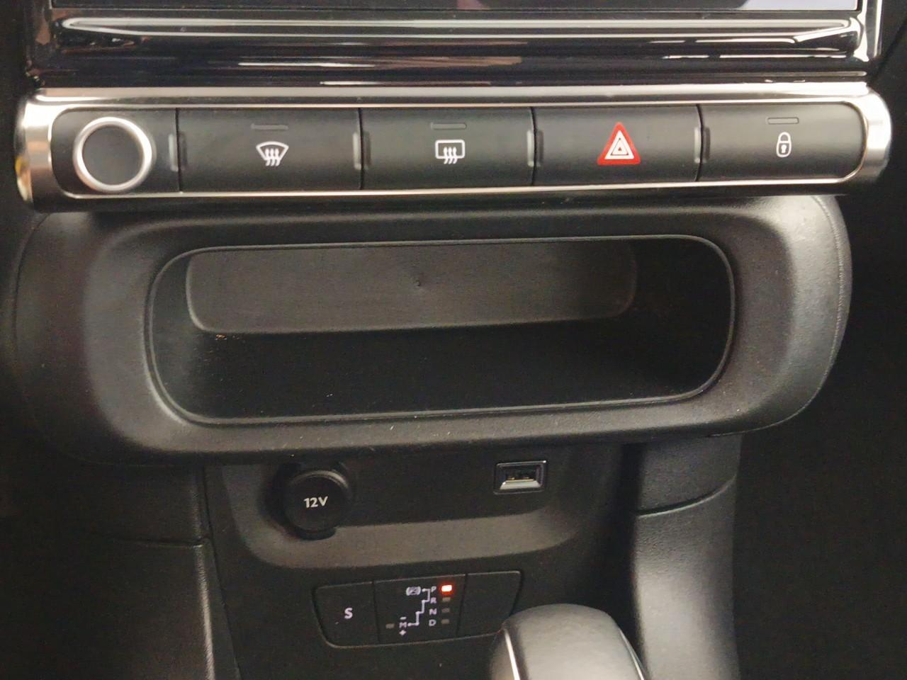 Citroën C3 puretech 110 s&s eat6 shine — photo 27