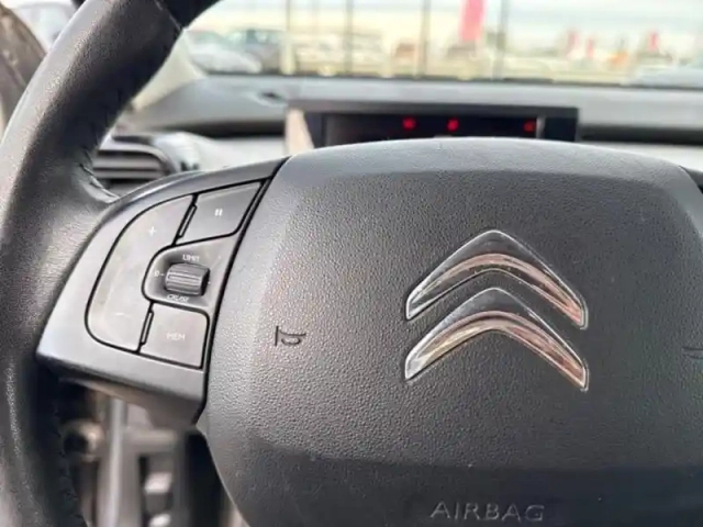 Citroën C4 cactus puretech 110ch s&amp;s shine eat6 e6.d-temp — photo 13