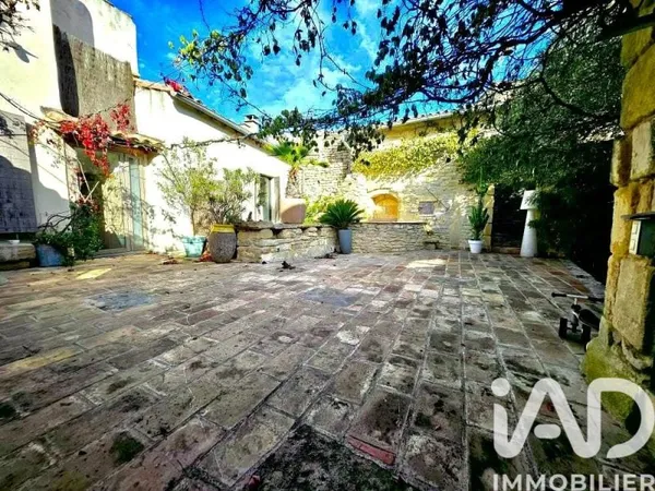 Maison 7 pièces 202 m²