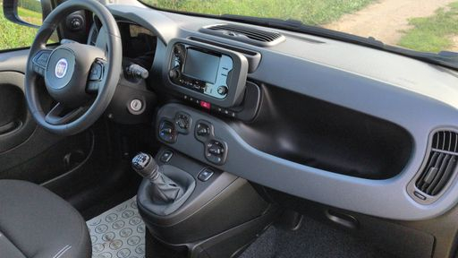 Fiat Panda 1.0 BSG Hybrid 65 - Icone – 2026 – 30 km – Hybride essence – Boîte Manuelle — photo 23