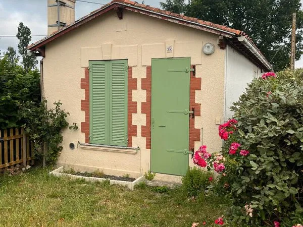 Location maison meublée T2 & grand jardin entièrement clos