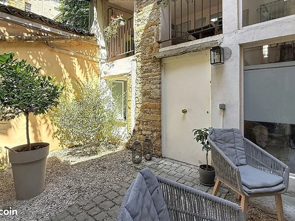 Maison de type 3 de ville en duplex 73 m2