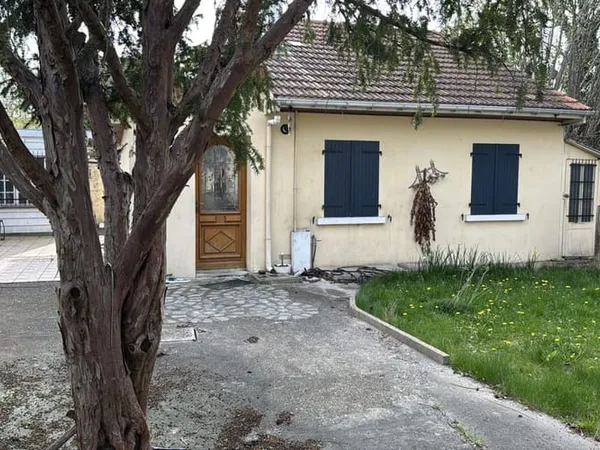 Maison 3 pièces 450 m²