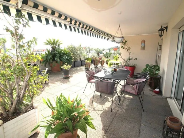 Appartement 5 pièces 125 m²