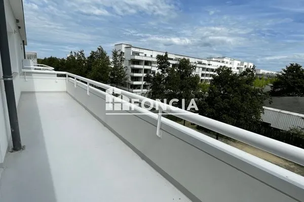 Appartement 4 pièces 77 m²