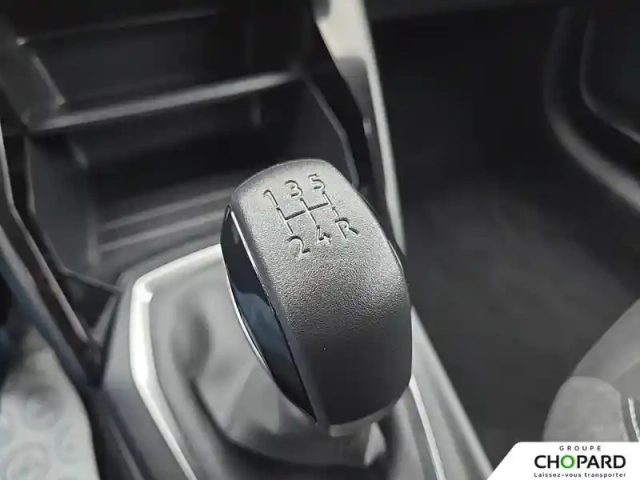 Peugeot 208 puretech 75 s&amp;s bvm5 — photo 23