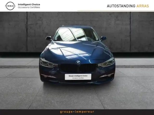 Bmw Serie 3 série 3 318i 136ch luxury — photo 2
